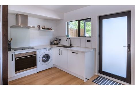 Photo of property in 8/9 Sherborne Street, St Albans, Christchurch, 8014