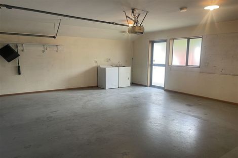 Photo of property in 30 Villa Grove, Ilam, Christchurch, 8041