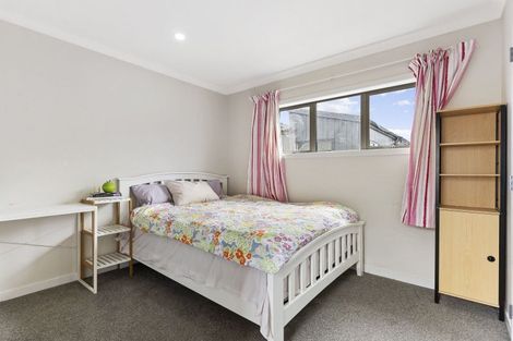 Photo of property in 87a Oxford Terrace, Epuni, Lower Hutt, 5011