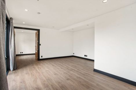 Photo of property in Illawarra Flats, 1/4 Brighton Road, Parnell, Auckland, 1052