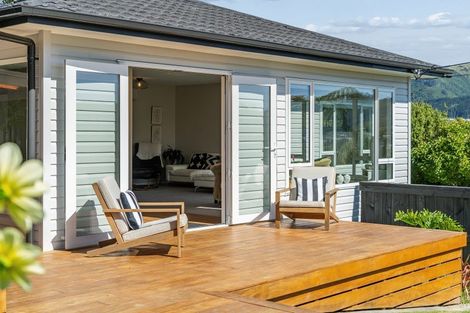 Photo of property in 22a Arawhata Street, Ranui, Porirua, 5024