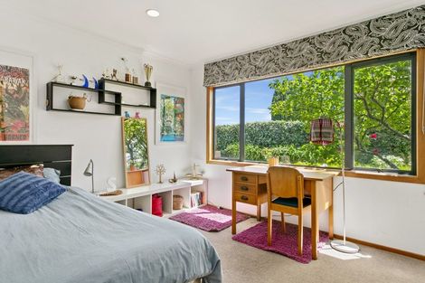 Photo of property in 34 Matuku Street, Two Mile Bay, Taupo, 3330