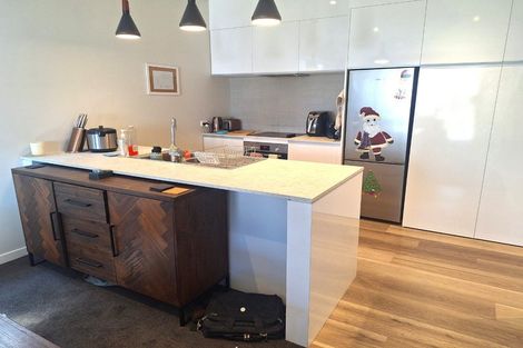 Photo of property in 18/6 Oswald Crescent, Paparangi, Wellington, 6037