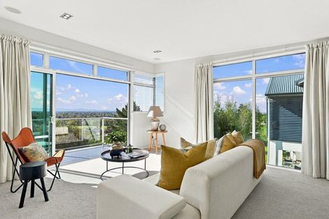Photo of property in 11 Stronsay Lane, Hillsborough, Christchurch, 8022
