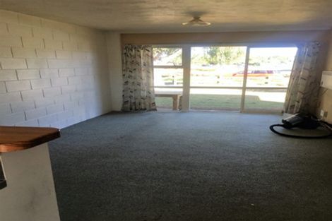 Photo of property in 2 Cameron Road, Hamilton East, Hamilton, 3216