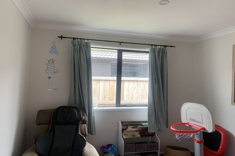 Photo of property in 61 Bert Wall Drive, Omokoroa, 3114