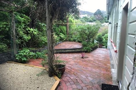 Photo of property in 24 Awarua Street, Ngaio, Wellington, 6035