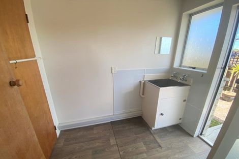 Photo of property in 73 Tuhikaramea Road, Dinsdale, Hamilton, 3204