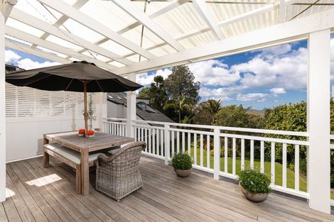 Photo of property in 47 Forrest Hill Road, Milford, Auckland, 0620
