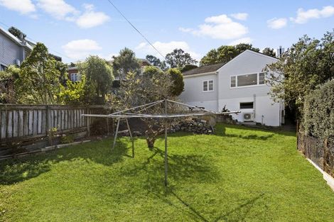 Photo of property in 35 Nevay Road, Miramar, Wellington, 6022
