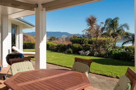 Photo of property in 108 Hamurana Road, Omokoroa, 3114