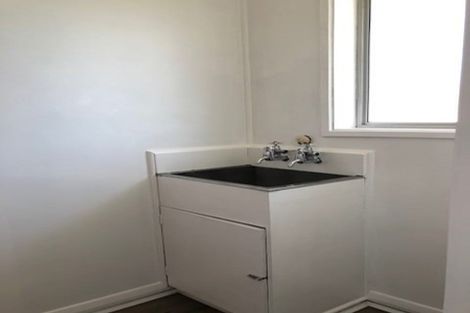 Photo of property in 2/202 Warwick Road, Mayfair, Hastings, 4122