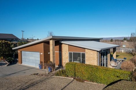 Photo of property in 19 Chandler Crescent, Clyde, 9330