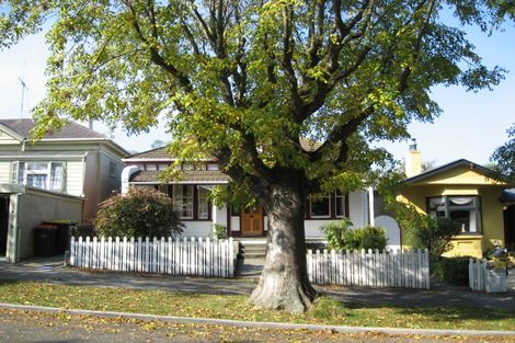 Photo of property in 16 Memorial Avenue, Parkside, Timaru, 7910