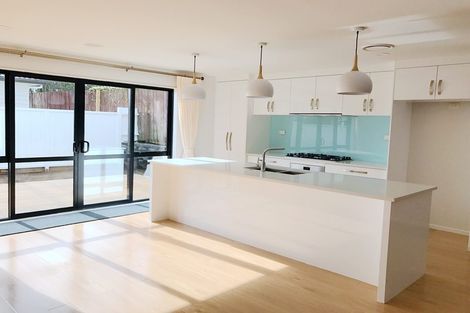 Photo of property in 21 Fairleigh Avenue, Mount Albert, Auckland, 1025