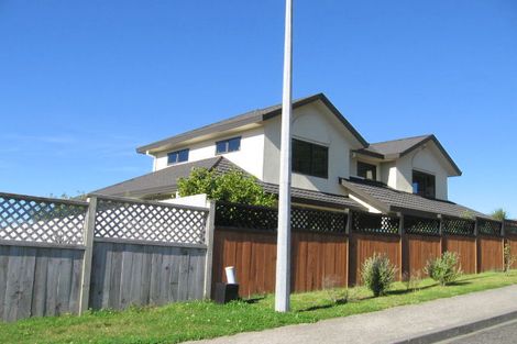 Photo of property in 24 Marjory Close, Broadmeadows, Wellington, 6035