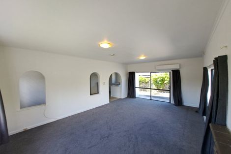 Photo of property in 88 Nikau Street, New Lynn, Auckland, 0600