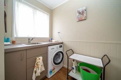 Photo of property in 77 Russell Street, Alexandra, 9320