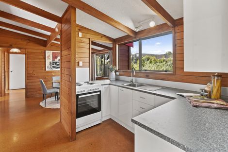 Photo of property in 2/20 Saint Annes Crescent, Wattle Downs, Auckland, 2103