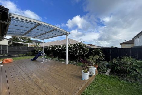 Photo of property in 12 Oakville Avenue, Flat Bush, Auckland, 2016