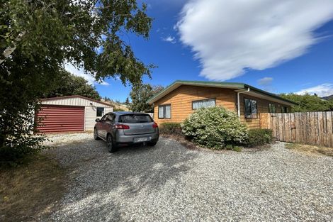 Photo of property in 13 Scaife Place, Wanaka, 9305