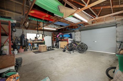 Photo of property in 77 Main Road, Fairfield, Dunedin, 9018