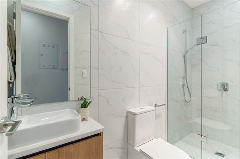 Photo of property in 6 Luff Place, Long Bay, Auckland, 0630