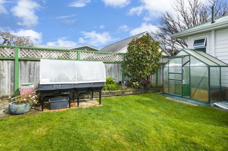 Photo of property in 380 Fergusson Drive, Heretaunga, Upper Hutt, 5018
