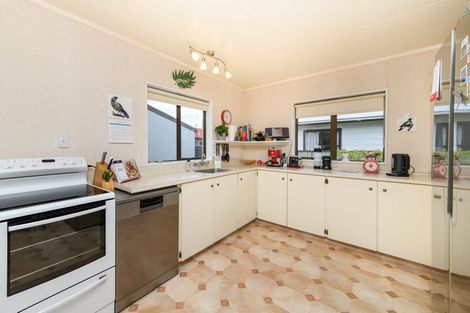 Photo of property in 9 Charisma Court, Kelvin Grove, Palmerston North, 4414