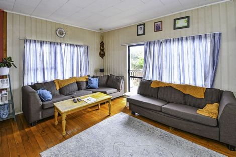 Photo of property in 8 Southview Place, Wattle Downs, Auckland, 2102