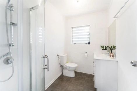 Photo of property in 5/38 Edmonton Road, Henderson, Auckland, 0612