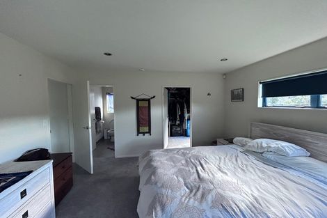 Photo of property in 4 Roberts Road, Matakatia, Whangaparaoa, 0930