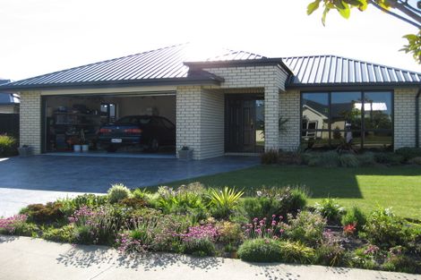 Photo of property in 54 Mounter Avenue, Northwood, Christchurch, 8051