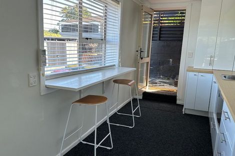 Photo of property in 1 John Gill Road, Cockle Bay, Auckland, 2014