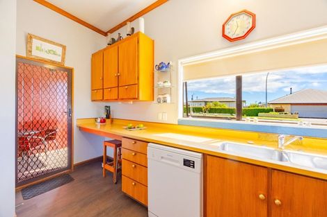 Photo of property in 15a Holyrood Terrace, Waipukurau, 4200