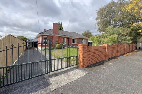 Photo of property in 70 Pine Avenue, Ebdentown, Upper Hutt, 5018