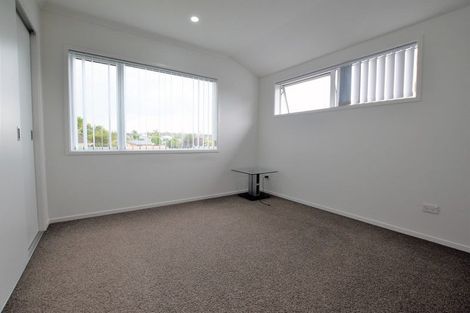 Photo of property in 1/67a Metcalfe Road, Ranui, Auckland, 0612