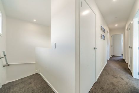 Photo of property in 16 Okoutu Lane, Moera, Lower Hutt, 5010