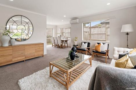 Photo of property in 10 Attymon Lane, East Tamaki, Auckland, 2016