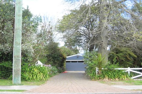 Photo of property in 27 Gillies Avenue, Taupo, 3330