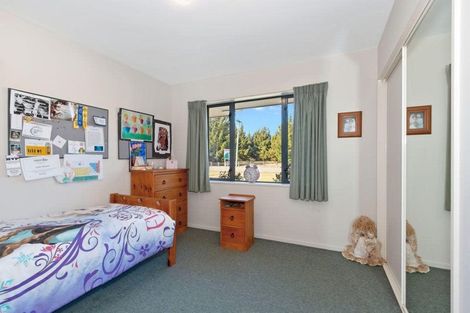 Photo of property in 73 Waitikiri Drive, Parklands, Christchurch, 8083