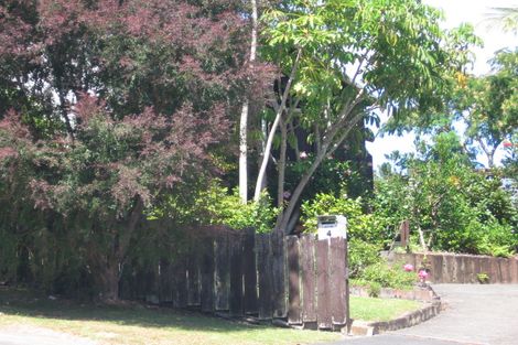 Photo of property in 4 Standish Place, Bayview, Auckland, 0629