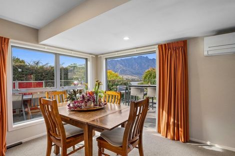 Photo of property in 5 Marina Drive, Frankton, Queenstown, 9300