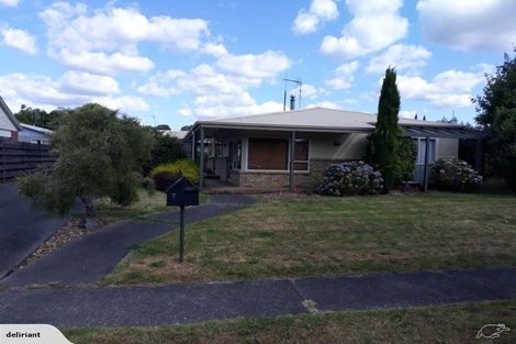 Photo of property in 9 Cromwell Drive, Fitzroy, Hamilton, 3206