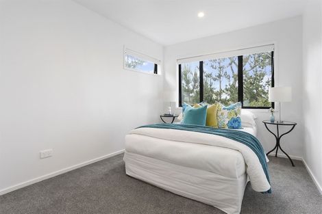 Photo of property in 4/15d Verran Road, Birkenhead, Auckland, 0626