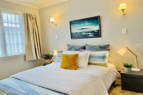 Photo of property in 17 Thyra Street, Dannevirke, 4930