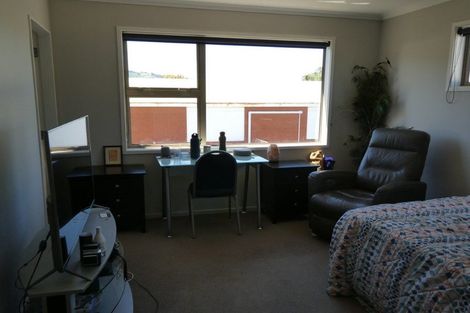 Photo of property in 7 Latimer Way, Petone, Lower Hutt, 5012