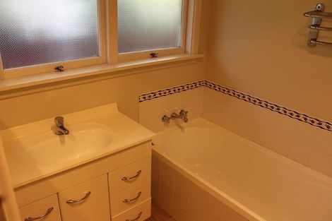 Photo of property in 54 Carruthers Street, Ilam, Christchurch, 8041