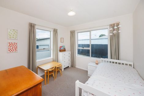 Photo of property in 6 Rennie Avenue, Milson, Palmerston North, 4414