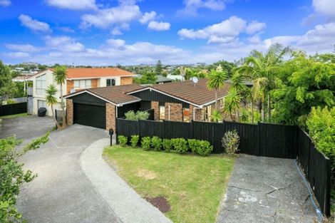 Photo of property in 1/9 Elderwood Lane, Belmont, Auckland, 0622
